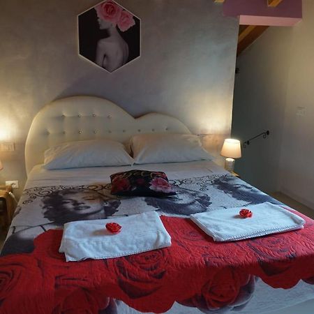 Notte Rosa Suites & Relax Fornovo di Taro Exterior foto