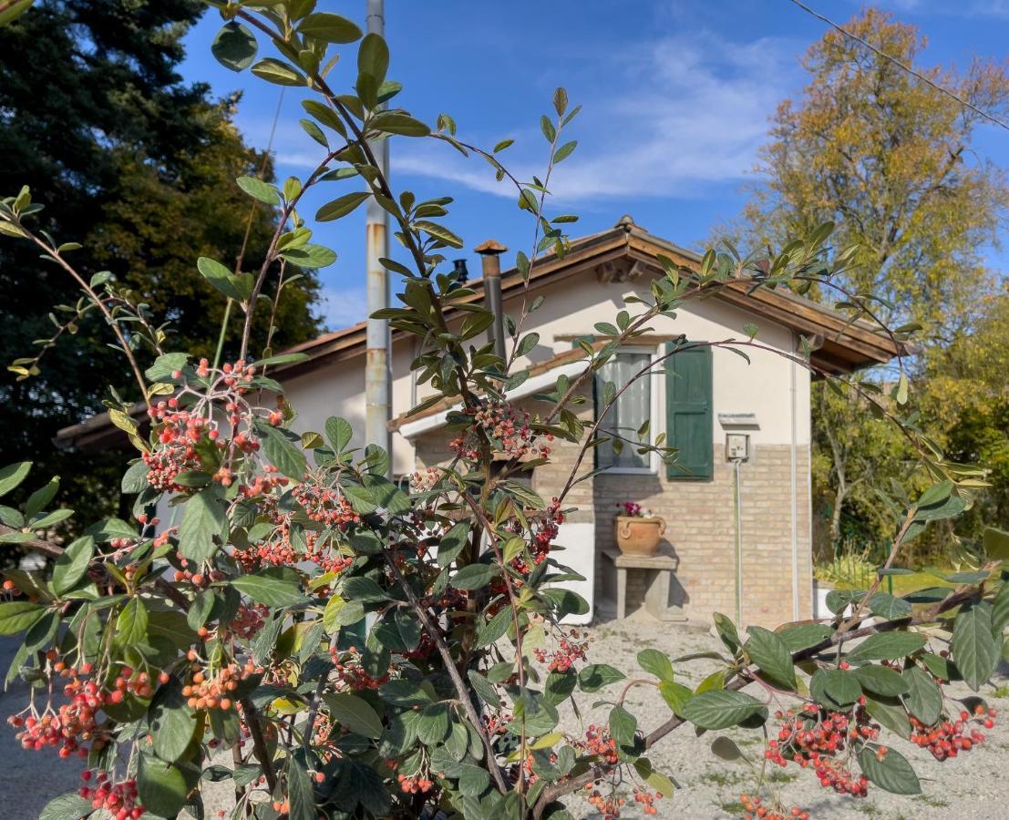 Notte Rosa Suites & Relax Fornovo di Taro Exterior foto