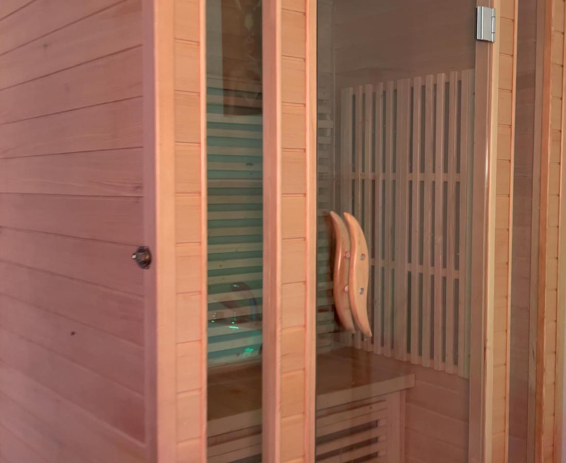Notte Rosa Suites & Relax Fornovo di Taro Exterior foto